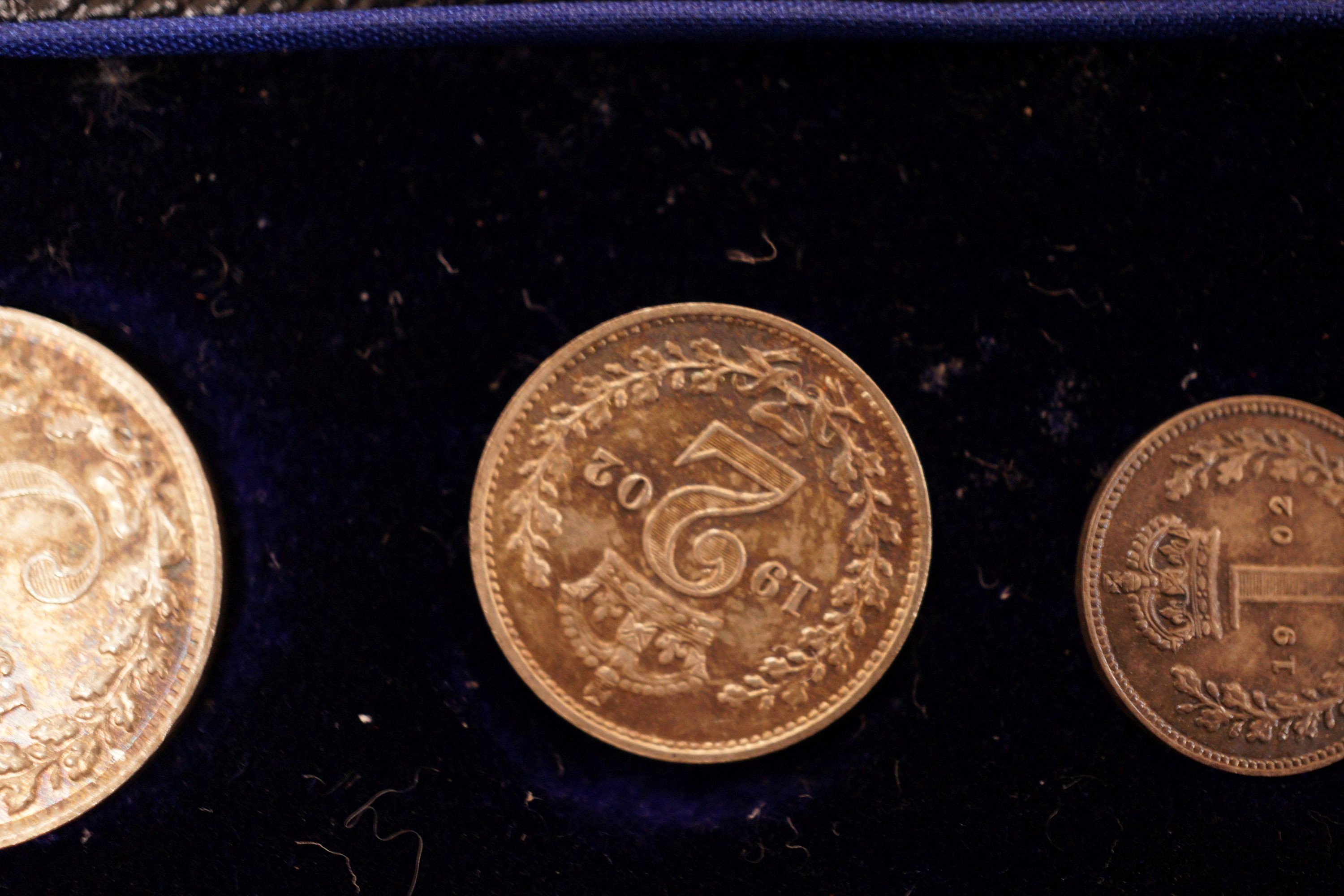 A cased Edward VII Maundy money set 1902